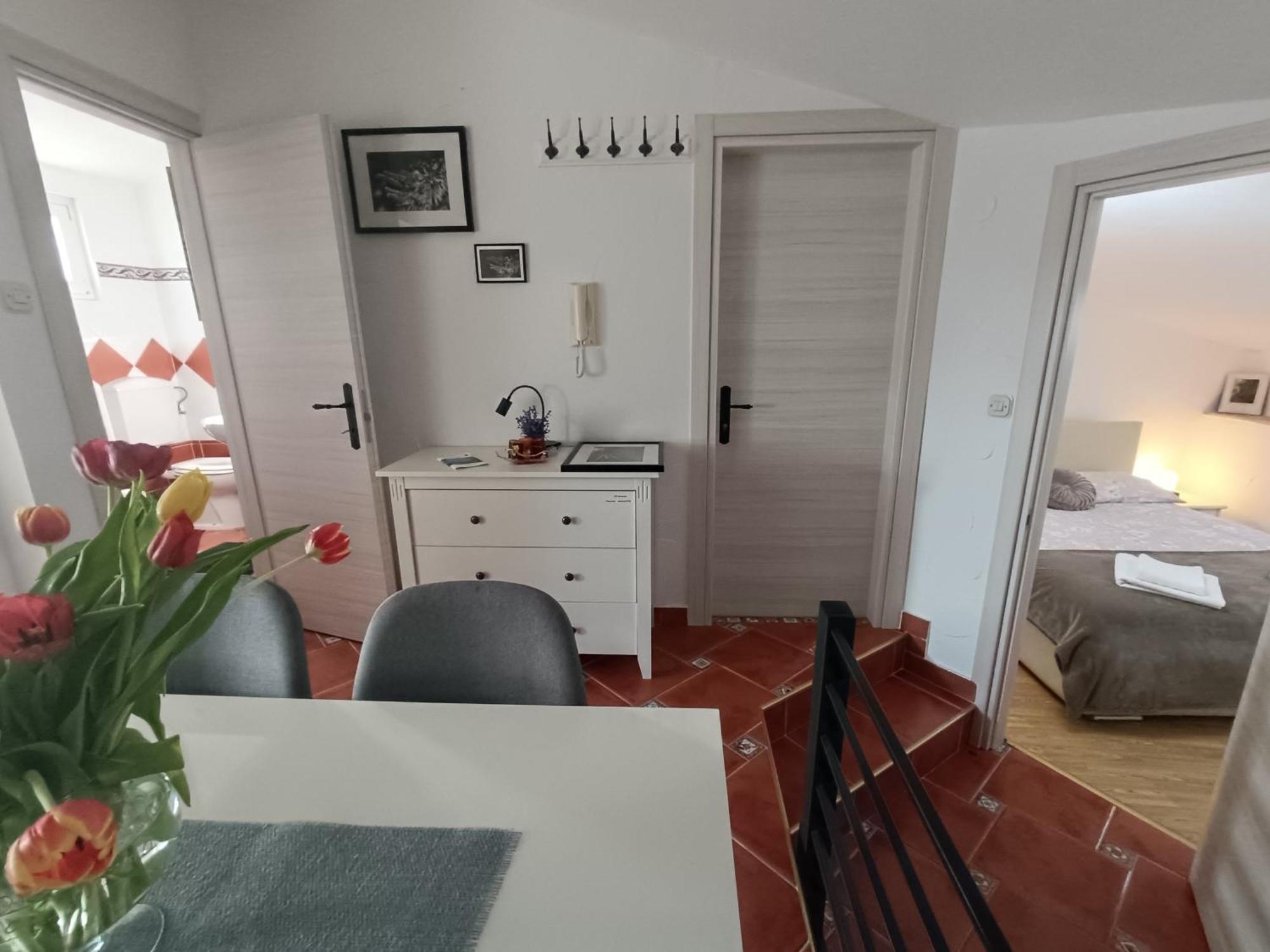 Adria Pearl Appartments Vrsar Exterior foto